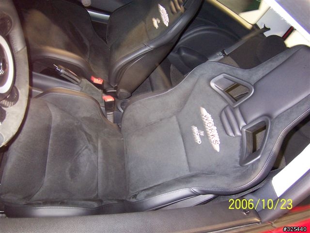 [圖多]2007年式樣 MINI 以及Peugeot 207數張