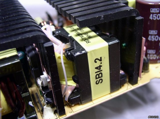 [測試]Enhance E80 400W電源供應器簡介及測試