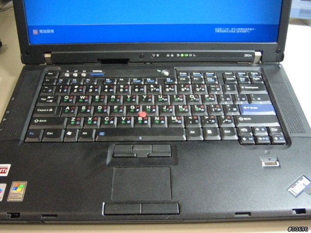 [分享]Lenovo 3000 N100的巒生兄弟 IBM?Lenovo?Z60M