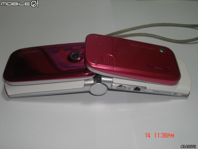 [分享]$ONY Ericsson Z610i粉紅機 開箱照
