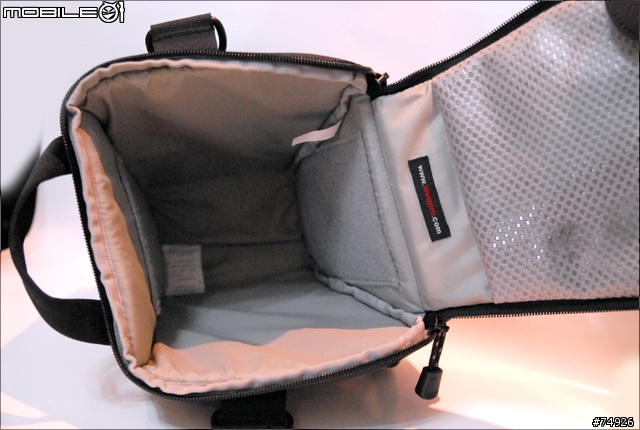 [分享]一機一鏡好搭檔Lowepro Toploading 65 AW