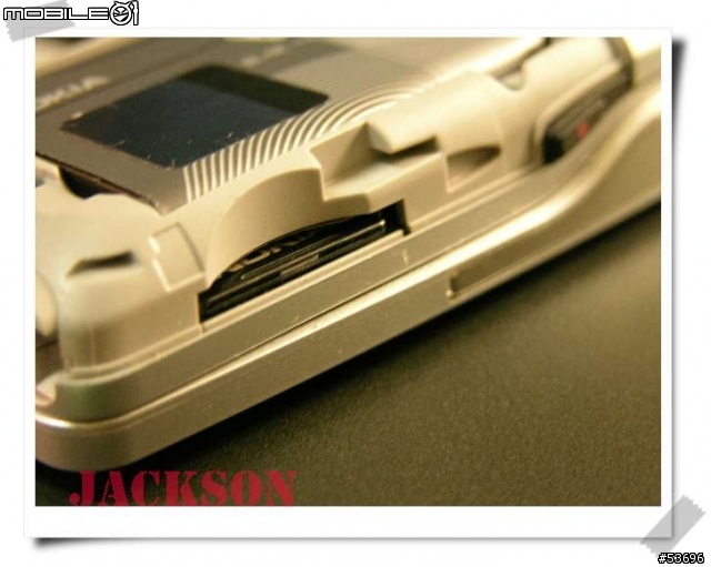 [分享]第二代 鱷魚機 『NOKIA E70』