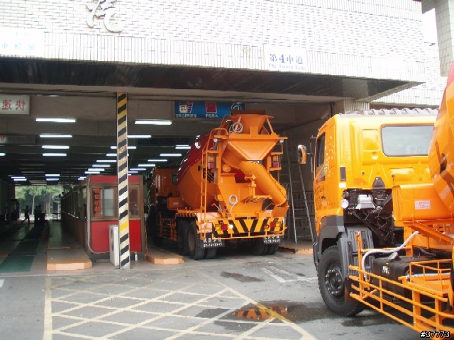 HINO 700 型  24T混凝土車