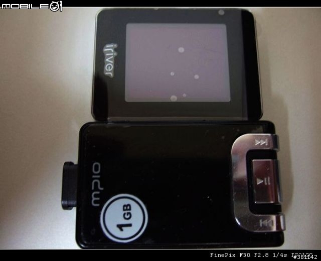 [分享] iriver S10 開箱報告