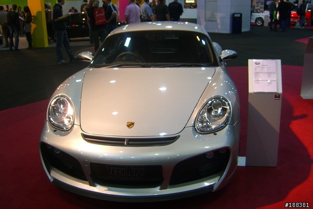 [分享]MPH車展 in LONDON!超跑車展 (ENZO,CARRERA GT, SLR, CCX.....)(圖多!!!!!）