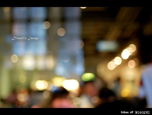 【分享】Nikon AF 35mm F2D