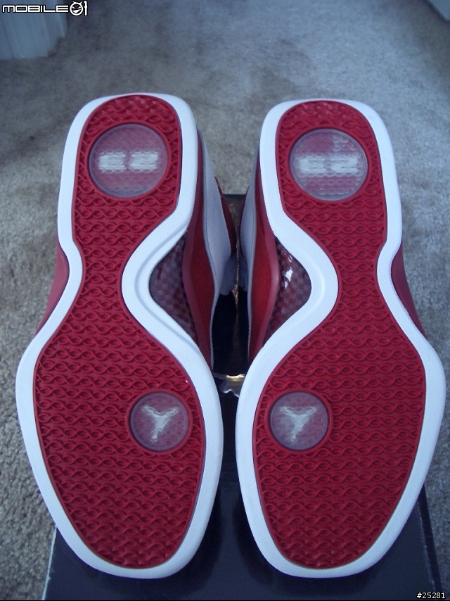[分享] Jordan Men's Team Concept Mid (籃球鞋)