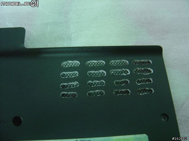 [分享]W3V 外殼開孔