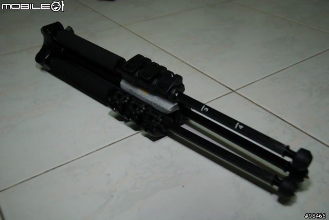 [分享] 機車族適用~輕量化好配備 - Velbon EL Carmagne 445A 碳纖維腳架