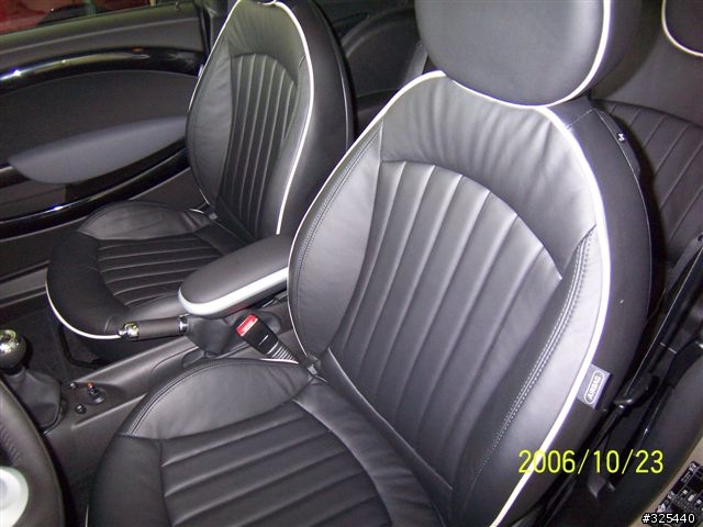 [圖多]2007年式樣 MINI 以及Peugeot 207數張