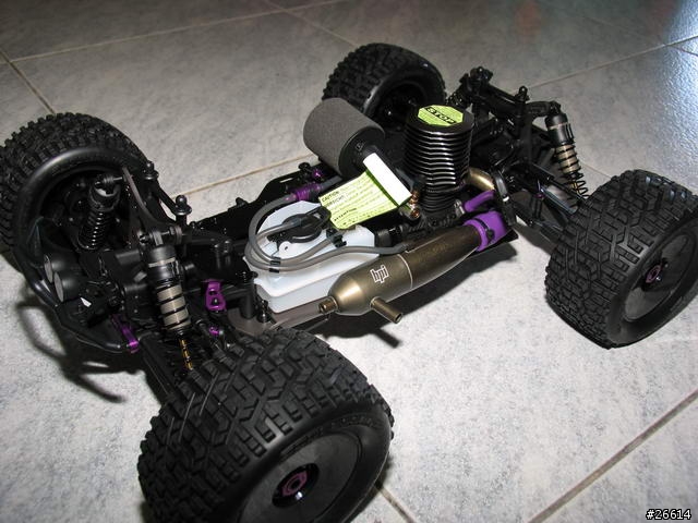 [分享]遙控越野貨卡 HPI-Racing HELLFIRE V.S. Kyosho Inferno ST