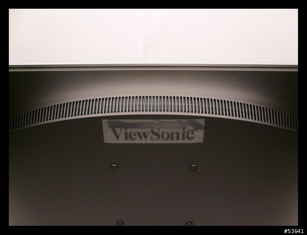 初秋新玩物。充滿驚奇的VX2245wm ViewDock 22” HD Widescreen LCD