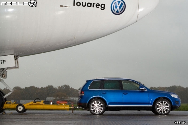 [麥克分享] 足以拖動747的Volkswagen Touareg V10 TDI 超級引擎扭力！！