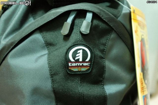 [分享]相機雙肩背包Tamrac 5549