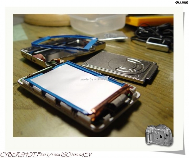 [拆機記]!!!(圖多)3代IPOD變兩倍大~~~