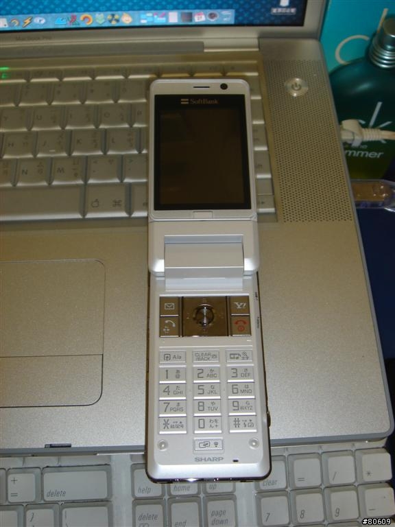 [新品]Sharp 910SH..