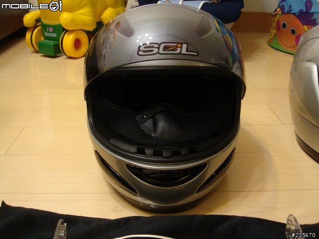 [開箱分享]我也來分享...窮人的保障...SOL_48S 全罩安全帽(12/13新增附件單價)