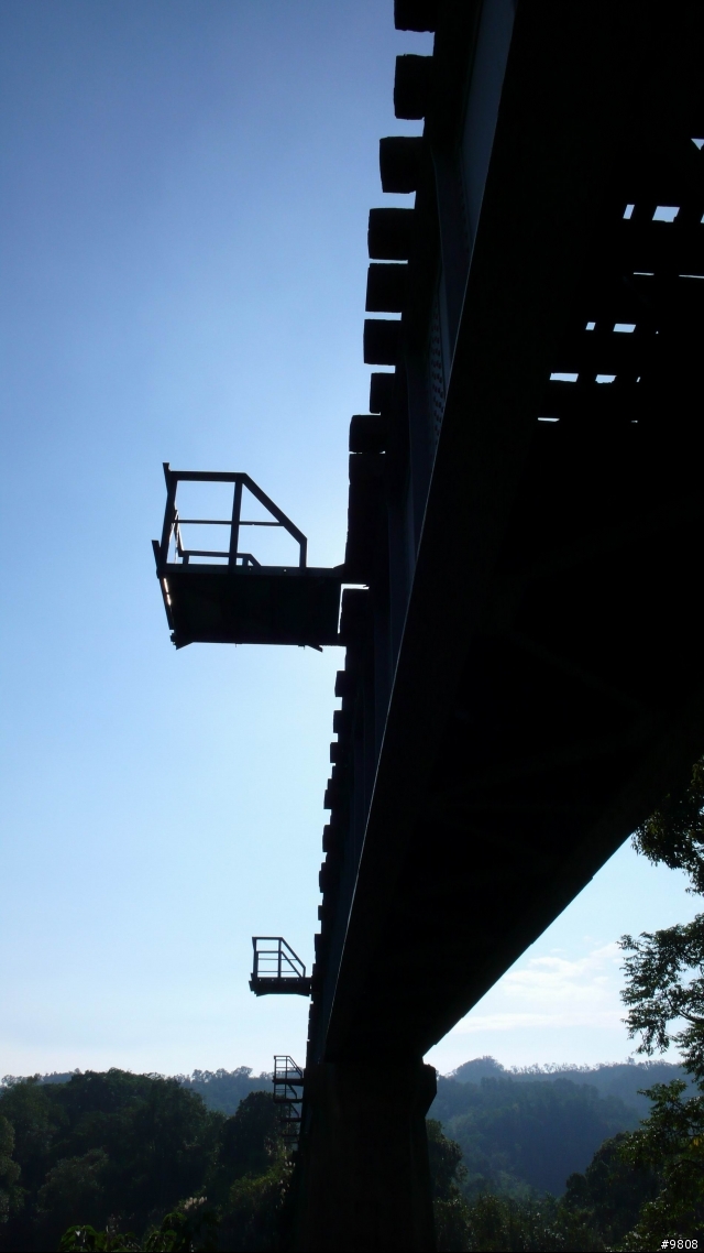[決鬥文]DC與DSLR的比拼--Panasonic LX2 vs Canon 400D