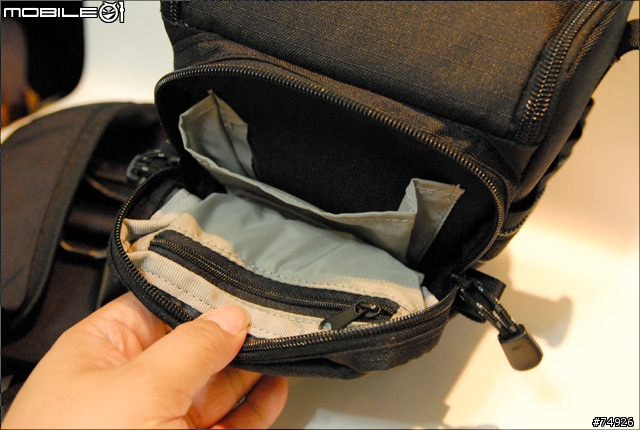 [分享]一機一鏡好搭檔Lowepro Toploading 65 AW