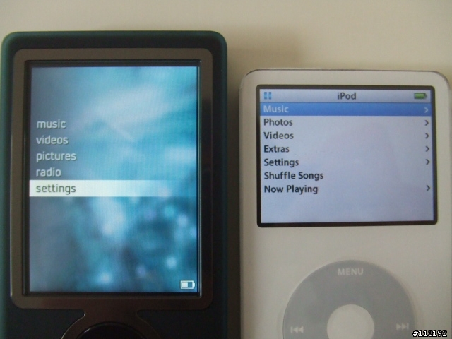 M$ Microsoft Zune 30G 暗黑搖滾    !開箱報告!