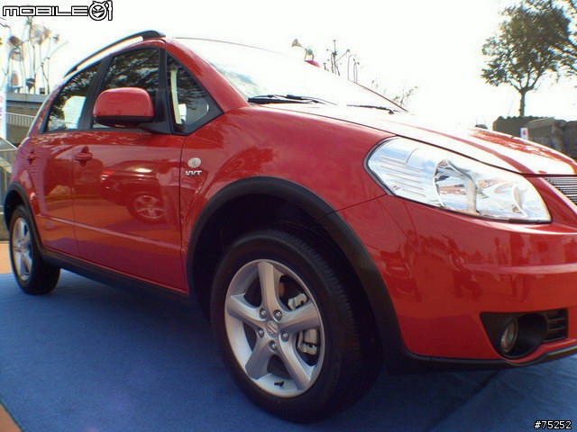 Suzuki sx4 (月眉世界展出照片)