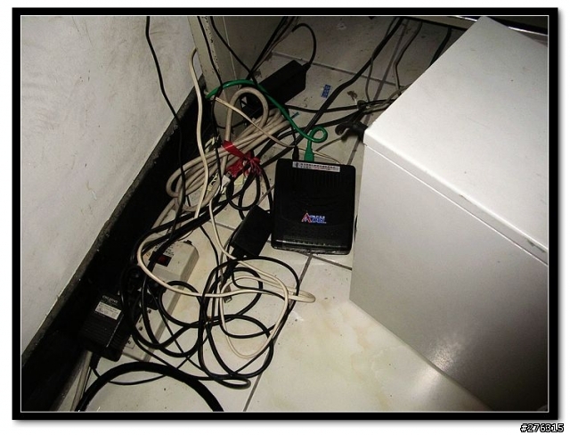 [分享]整理雜亂電源線的好物