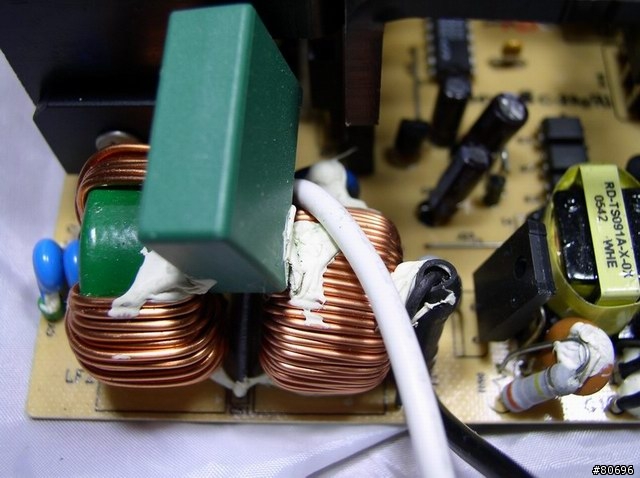 [測試]Enhance E80 400W電源供應器簡介及測試