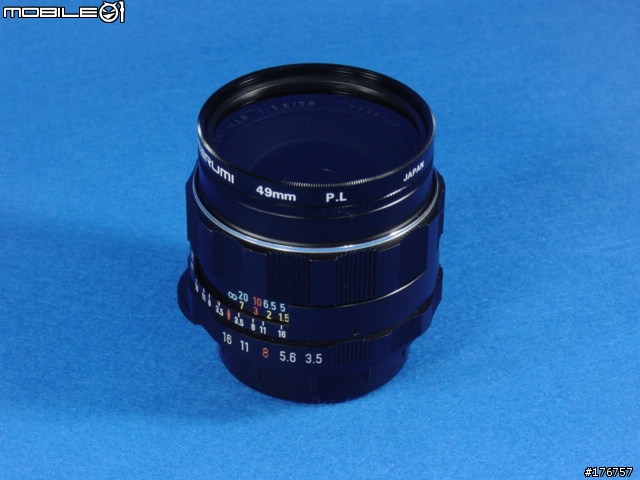 [分享]我的M42 SLR收藏品, 共一機八鏡 (20張圖)