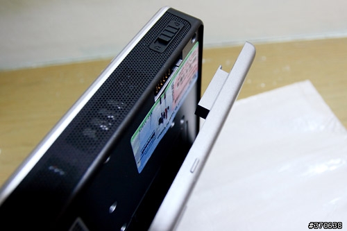 [分享]Asus R2H功能強大的迷你電腦