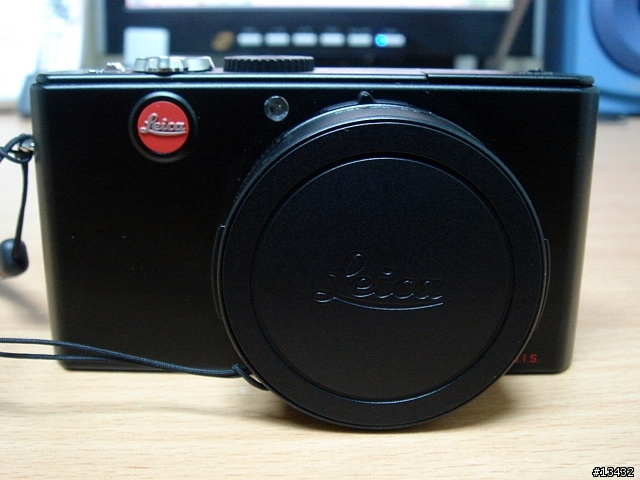 Leica D-LUX3 VS 原廠相機包 VS 惡魔包