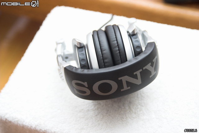[開箱報告]SONY MDR-Z700DJ 監聽&DJ REMIX用耳罩式耳機