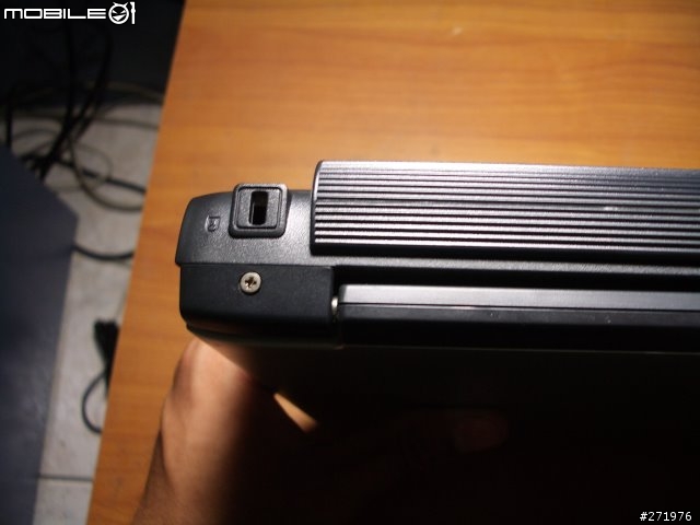 [分享]手太賤脫光光又一篇之acer TM4102