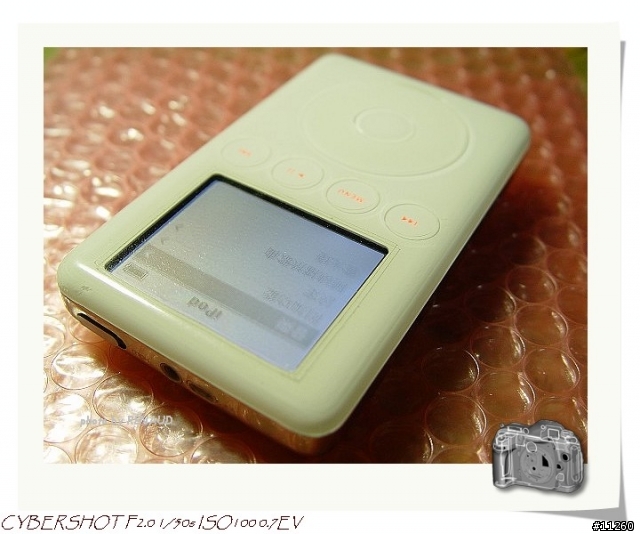 [拆機記]!!!(圖多)3代IPOD變兩倍大~~~