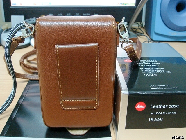 Leica D-LUX3 VS 原廠相機包 VS 惡魔包