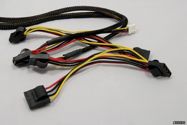 [測試]Enhance E80 400W電源供應器簡介及測試
