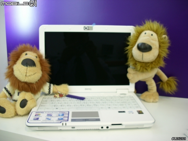 [分享]BenQ JoyBook S31 In JoyLove 情人白~美人機