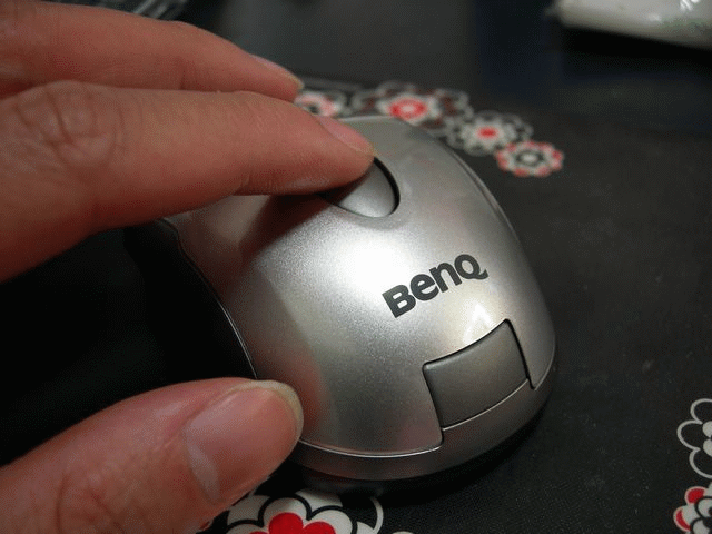 [分享]收納/省電/無線 三合一再進化~Benq P600與P800