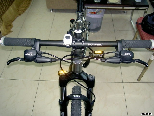 分享我的絕世美車…LOUIS GARNEAU