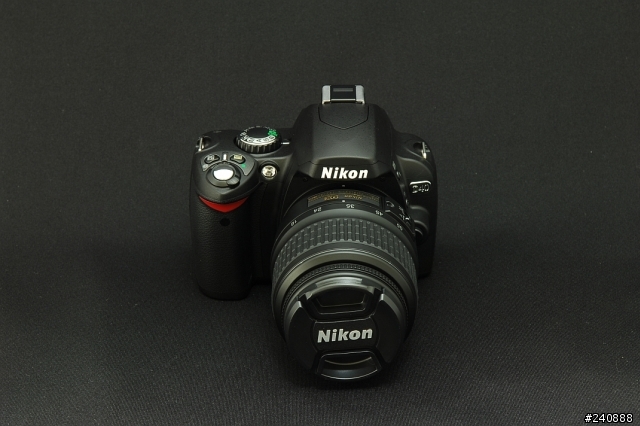 NIKON‘S NEW BABY D40 (update D-lighting Test)