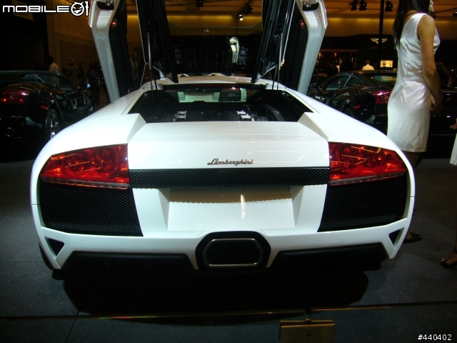 加州車展之LP640~