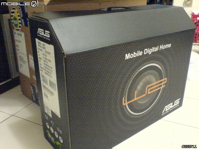 [分享] NB也有大螢幕的享受- ASUS W2 Mobile Digital Home - 開箱分享(圖多)