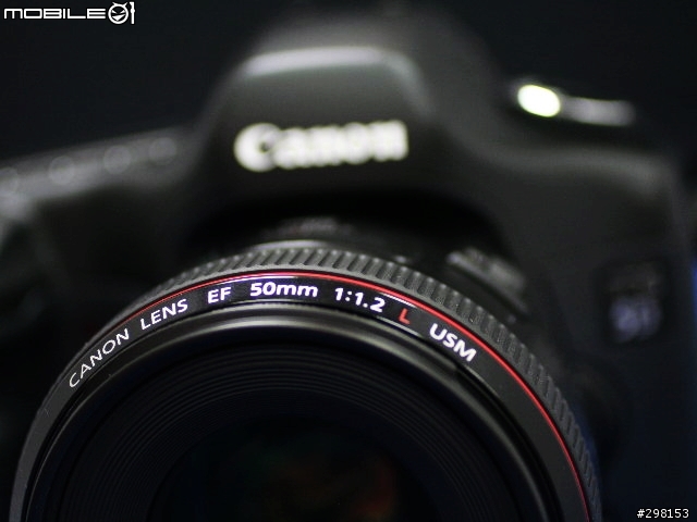 Canon EF 50mm f/1.2L USM 新兵入列~~(新增85mm f/1.2 L II 胖胖雙鏡合照)