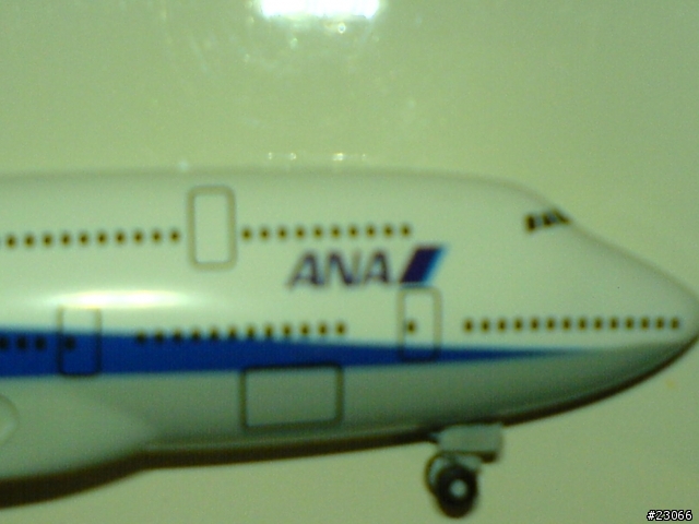 (也算是逸品)ANA日本航空--波音747-400客機 1:500