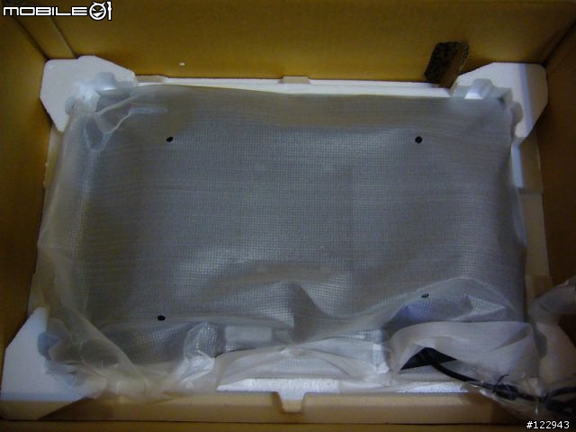[開箱分享]Dell E228WFP遲來的聖誕禮物
