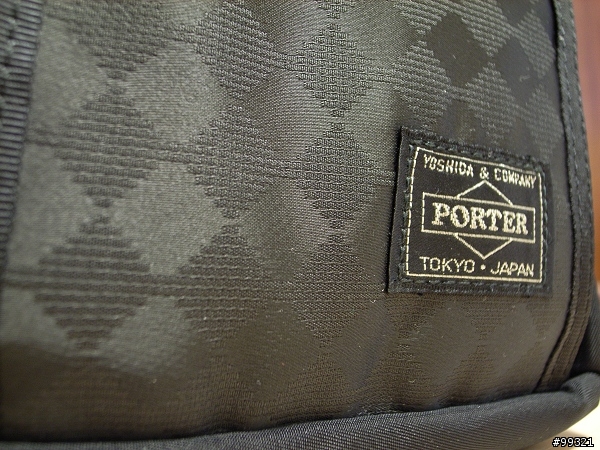 [分享]日標PORTER之男生都愛的實用小包包!!!