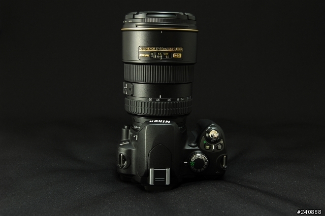 NIKON‘S NEW BABY D40 (update D-lighting Test)