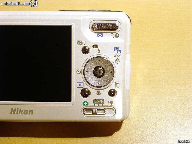 [冷飯慢炒]Nikon Coolpix S3簡單無奈評測