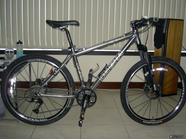 分享我的絕世美車…LOUIS GARNEAU