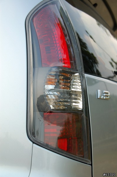 [勸敗]'07 Daihatsu New Sirion Sport [12/26 P4.新增寫真]