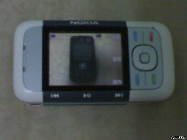 [外觀勸敗]熱呼呼的Nokia N70黑色版-----有圖了!!!
